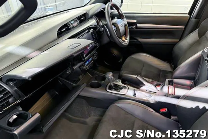 Toyota Hilux in Black for Sale Image 6