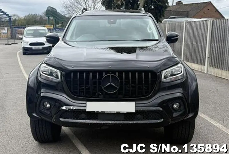 Mercedes Benz X-Class in Black for Sale Image 3