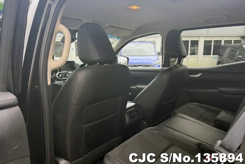 Mercedes Benz X-Class in Black for Sale Image 11