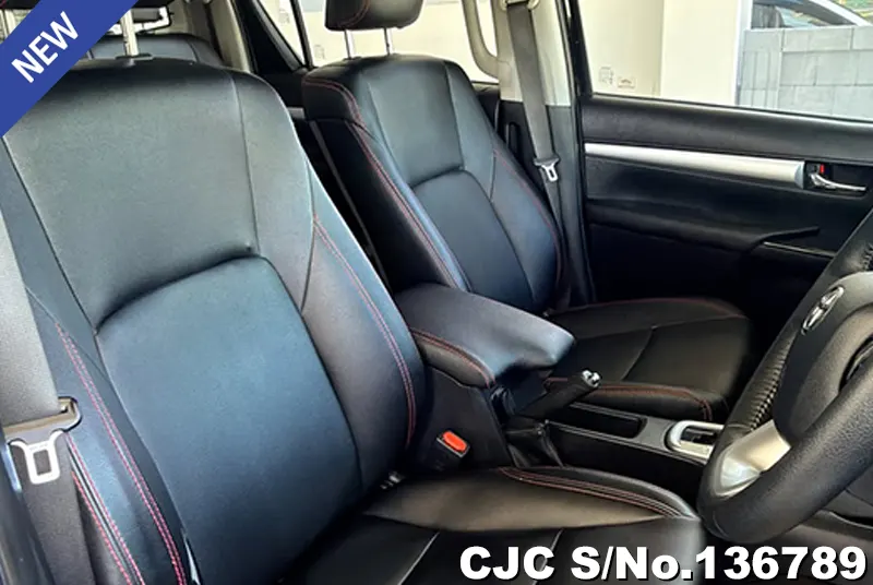 Toyota Hilux in Black for Sale Image 10