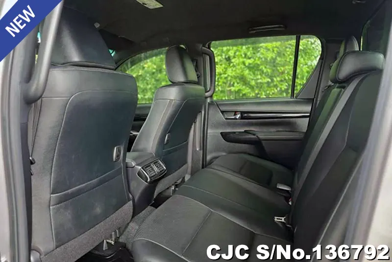 Toyota Hilux in Silver for Sale Image 11