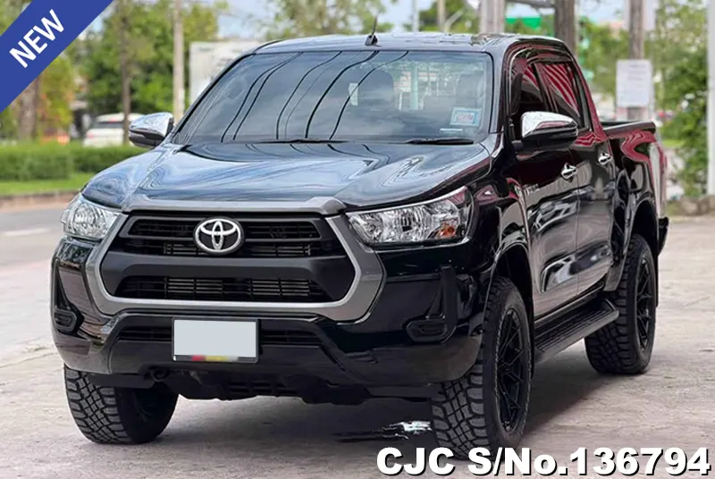 Toyota Hilux in Black for Sale Image 3