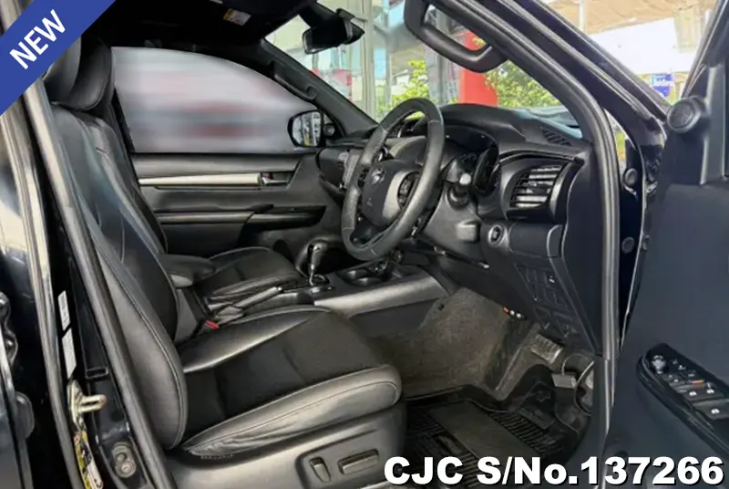 Toyota Hilux in Black for Sale Image 8