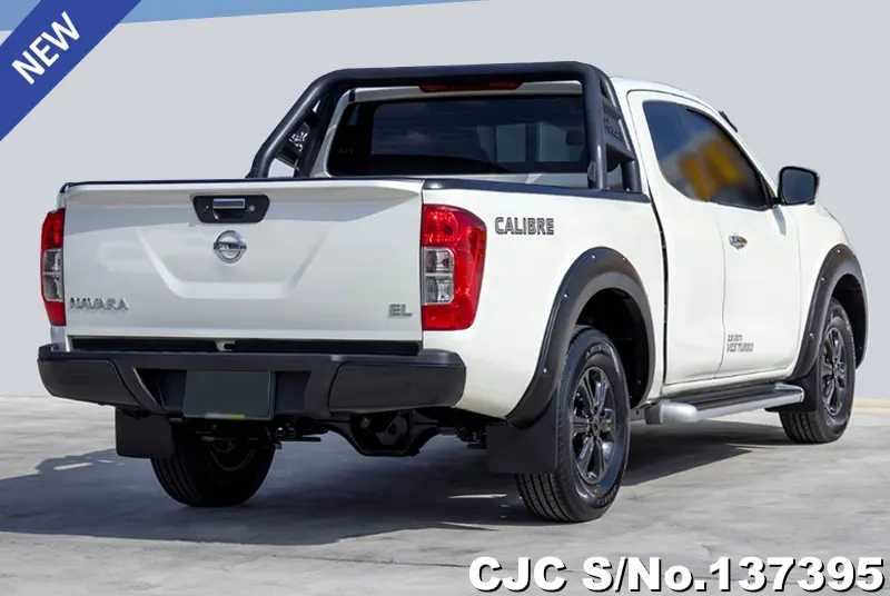 Nissan Navara in White for Sale Image 2