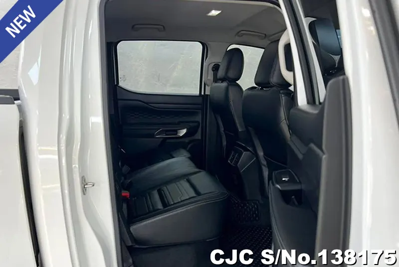 Ford Ranger in White for Sale Image 9