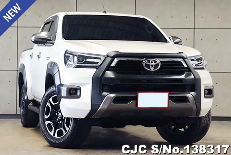 Toyota Hilux in White for Sale Image 0