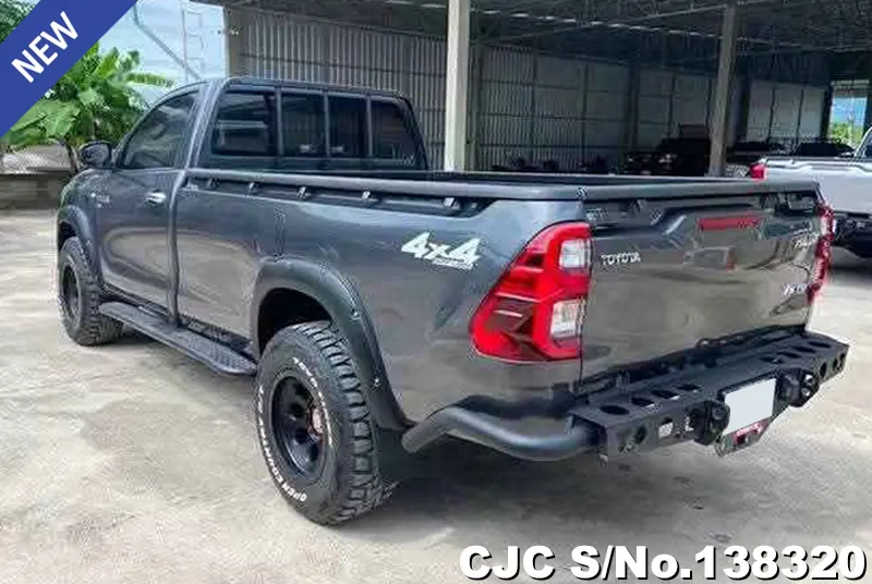 Toyota Hilux in Gray for Sale Image 1
