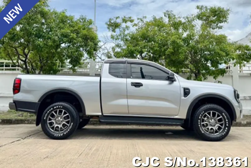 Ford Ranger in Silver for Sale Image 6