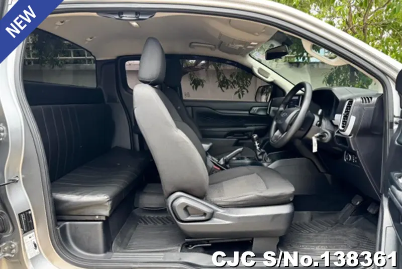 Ford Ranger in Silver for Sale Image 10