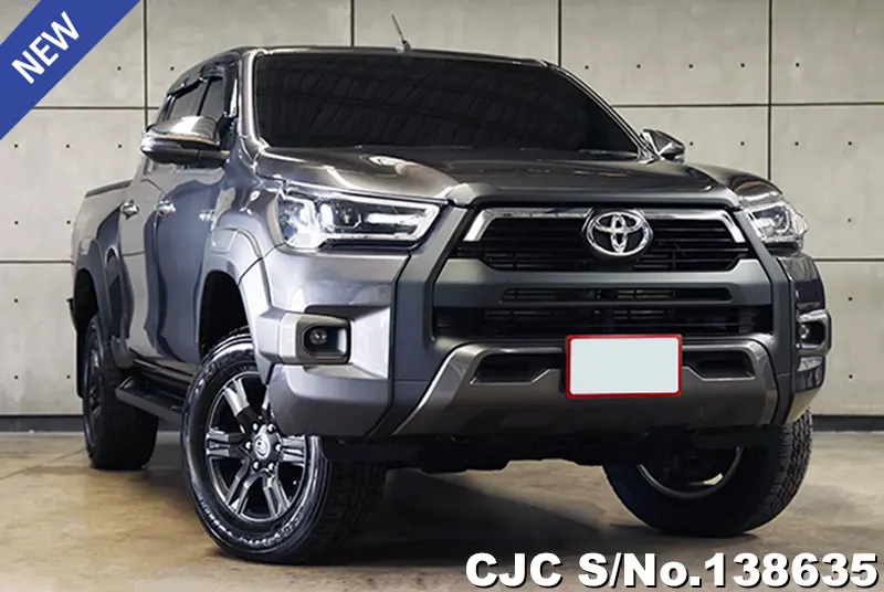 Toyota Hilux in White for Sale Image 0
