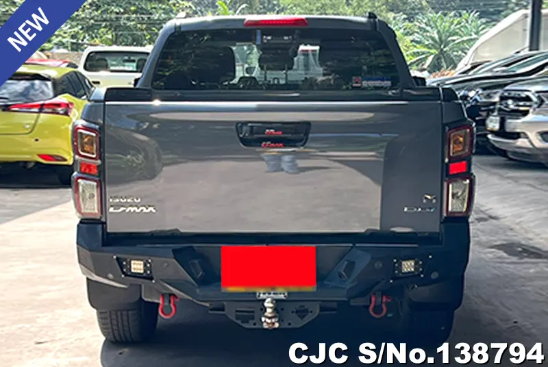 Isuzu D-Max in Gray for Sale Image 5