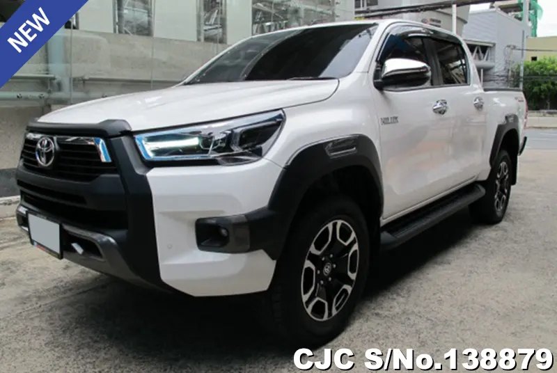 Toyota Hilux in White for Sale Image 3