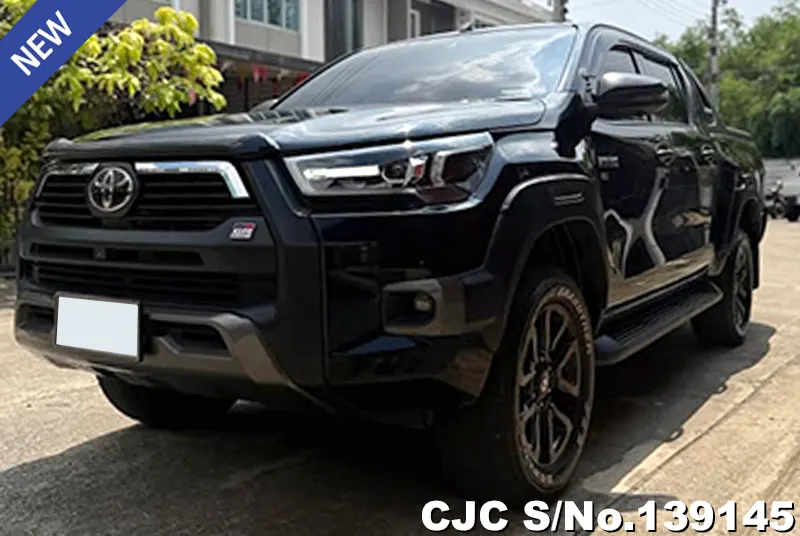 Toyota Hilux in Black for Sale Image 3