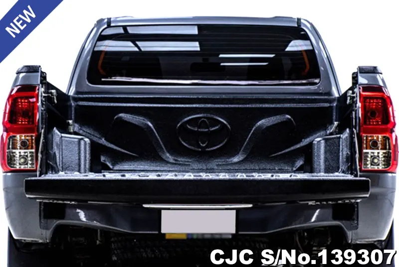 Toyota Hilux in Gray for Sale Image 4